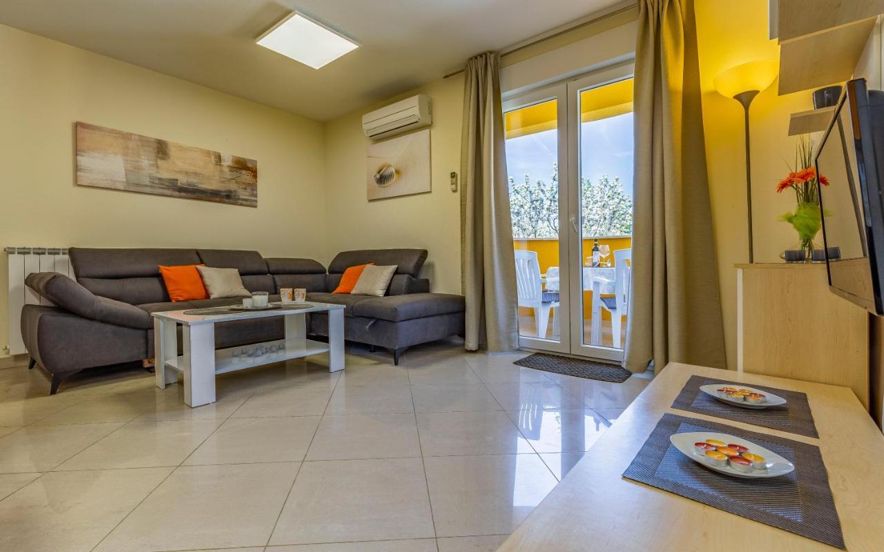 Apartments Istriensonne - Haus Stephan Medulin Extérieur photo